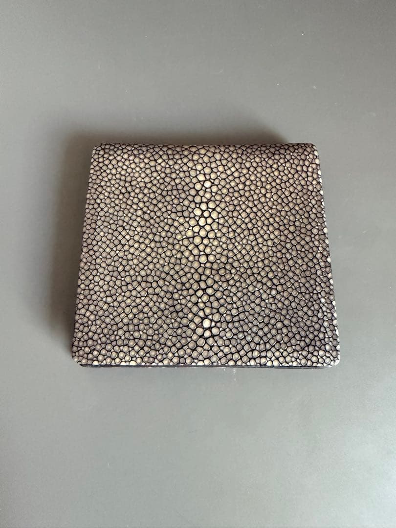 T.MBH ケース ガルーシャ 星付き TMBH 小銭入れ 葉合わせ 美品