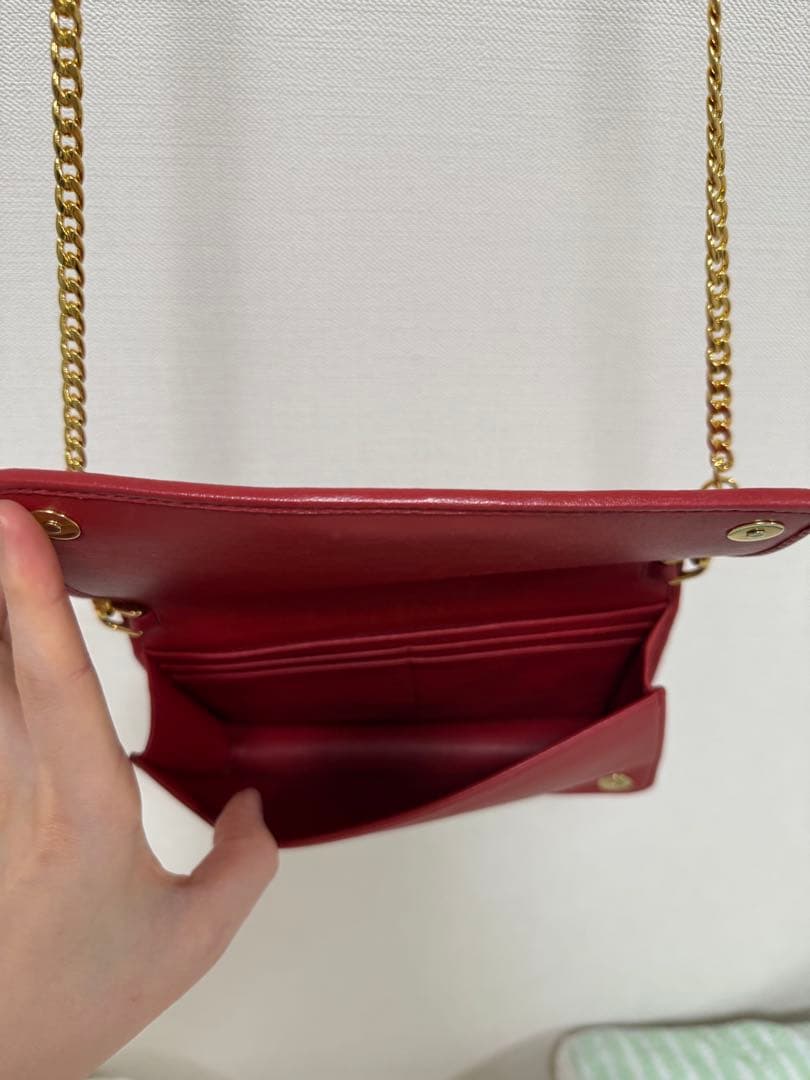 miumiu チェーンショルダーバッグ　赤　中古