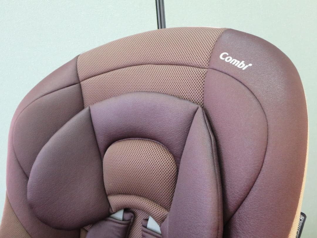 コンビ　チャイルドシート ゼウスターンEG　回転式