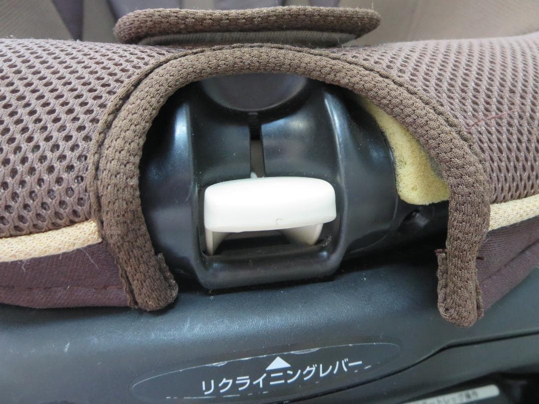 コンビ　チャイルドシート ゼウスターンEG　回転式