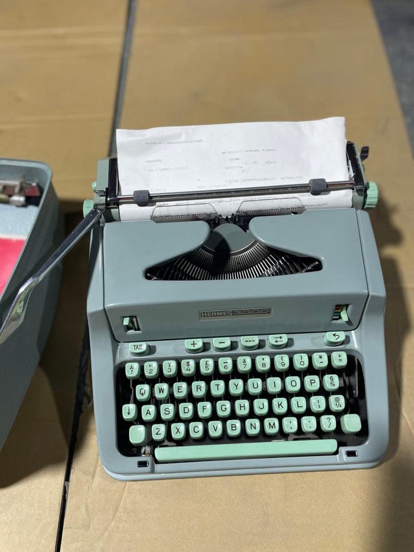 昭和レトロ】HERMES3000 ヘルメス タイプライター パイヤール社