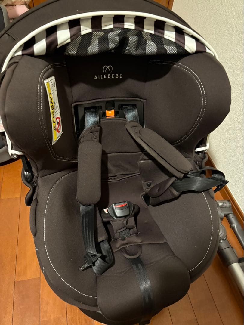 AILEBEBE エールべべ クルット5i グランス ISOFIX 中古品