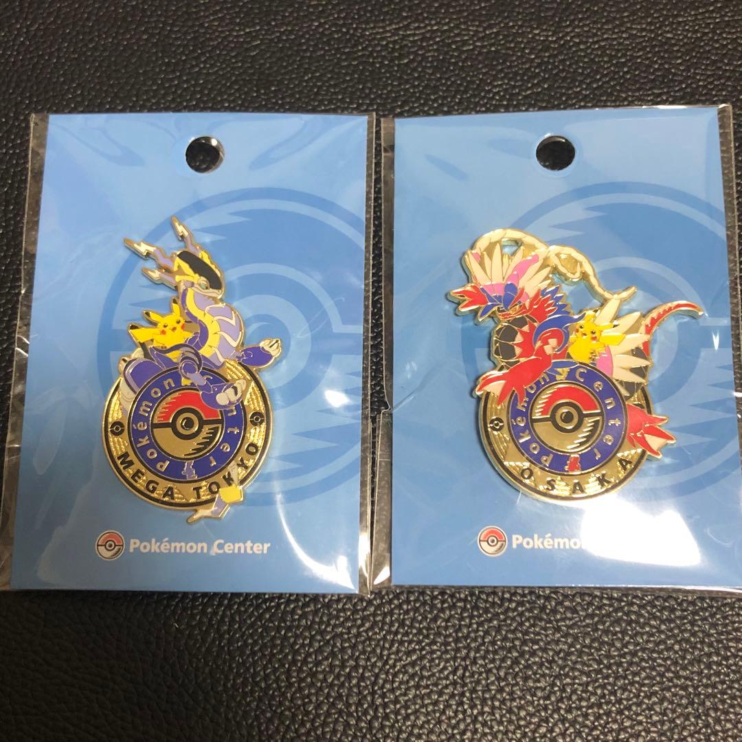 ポケモンセンターロゴ ピンバッジ ピンズ メガトウキョー オーサカ 2点