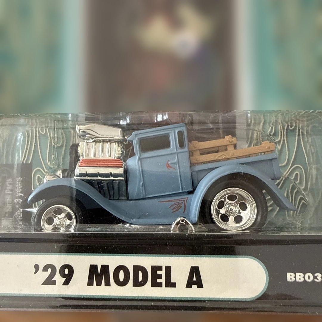 マッスルマシーン　29モデルA 49マーキュリー　2台