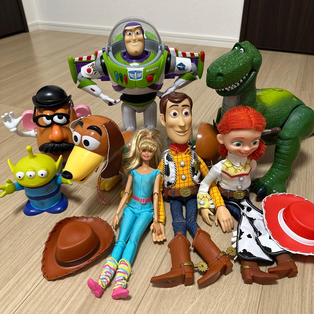 トイストーリー フィギュアセット ウッディー バズ ピクサー トイストーリー フィギュアセット ウッディー バズ ピクサー