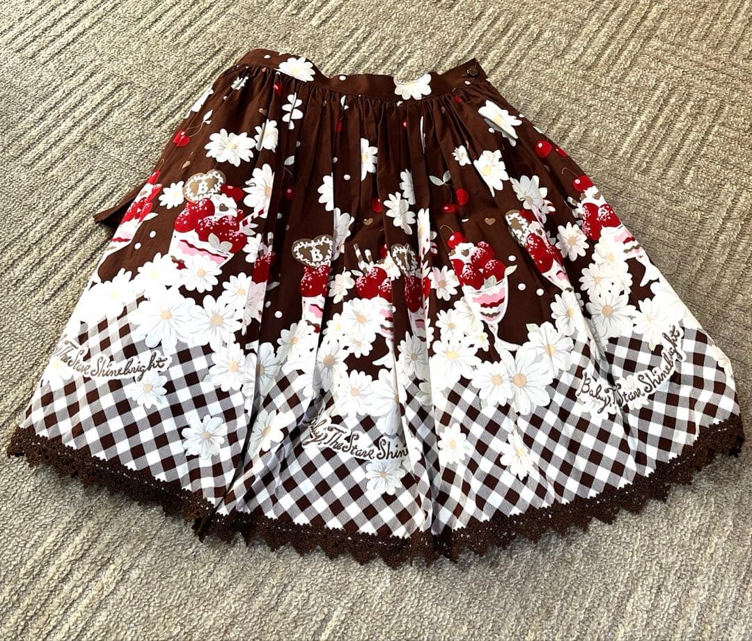 フ*ン様 ベイビーザスターズシャインブライト スカート 花柄 ロリータ ブラウン
