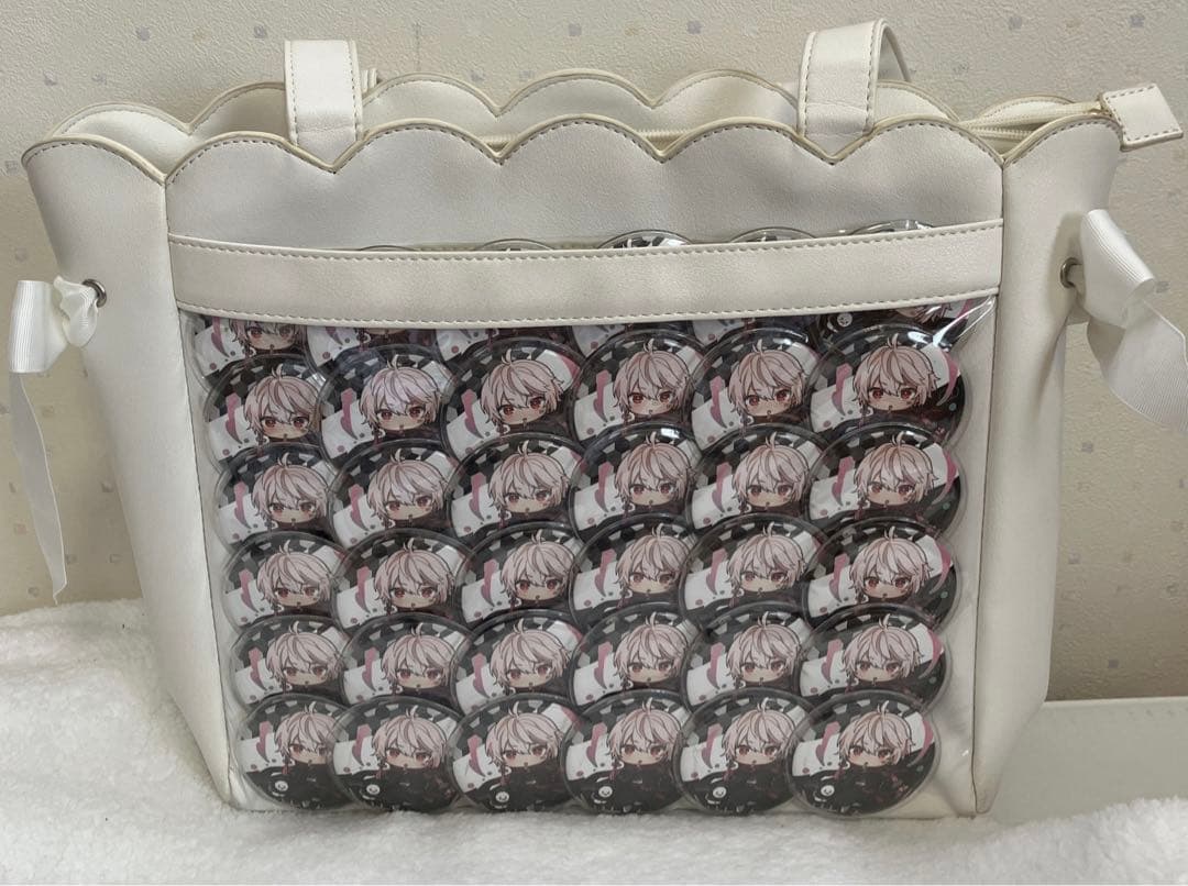 まふまふ 痛バ 缶バッジ - メルカリ