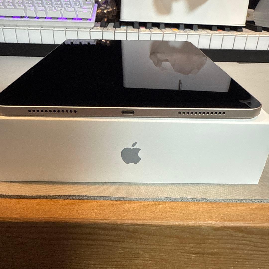 Apple iPad Air 第5世代 スターライト64GB WiFi iPad Air 第5世代 64GB/