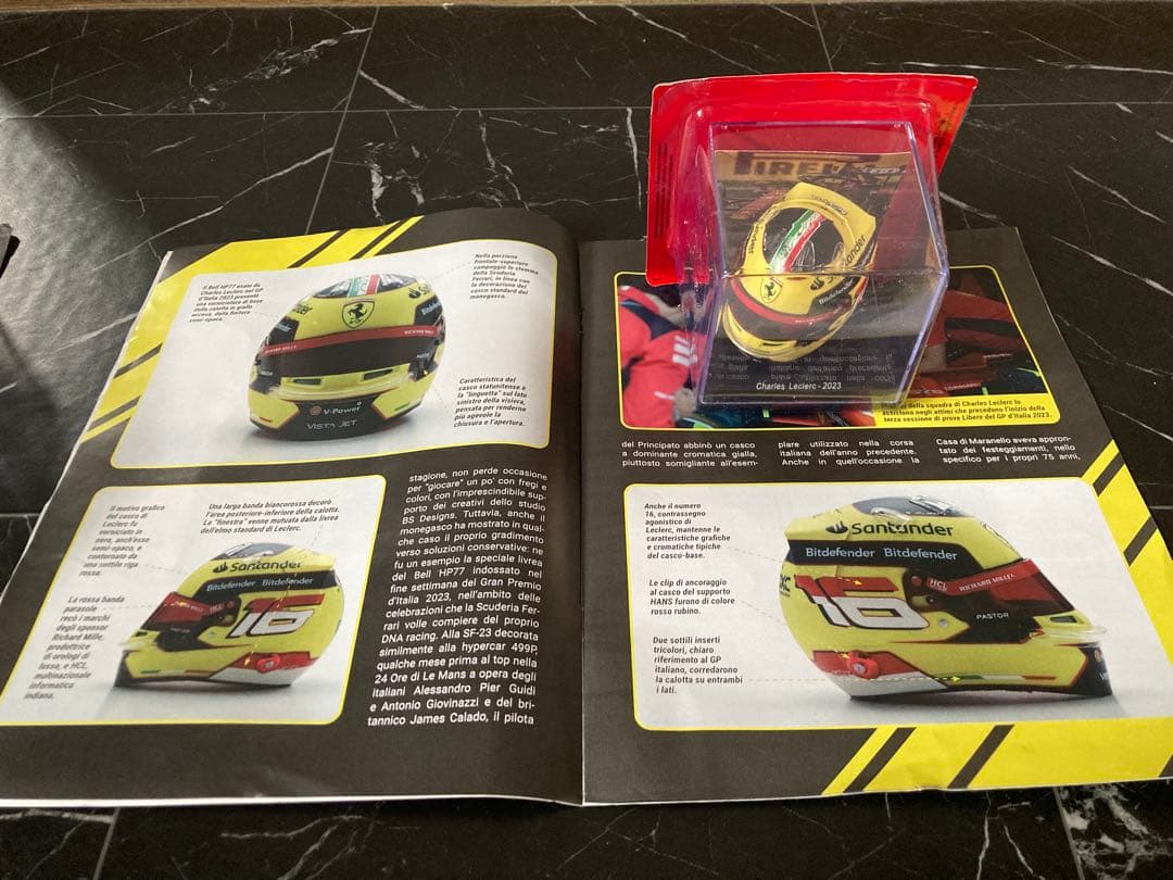 日本未発売　ビッグスケールF1コレクション　ルクレール　ヘルメット　1/5