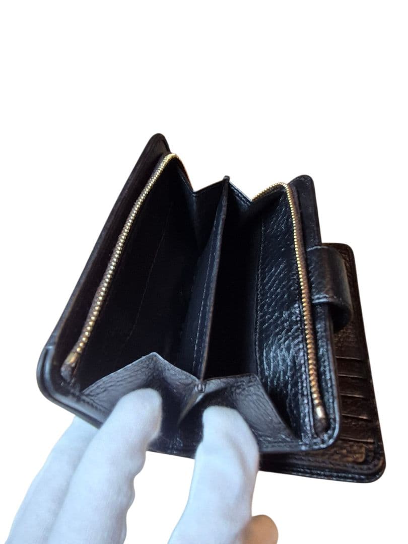 ＰＲＡＤＡ　プラダ　サフィアーノ　二つ折り財布　L字ファスナー　ブラック