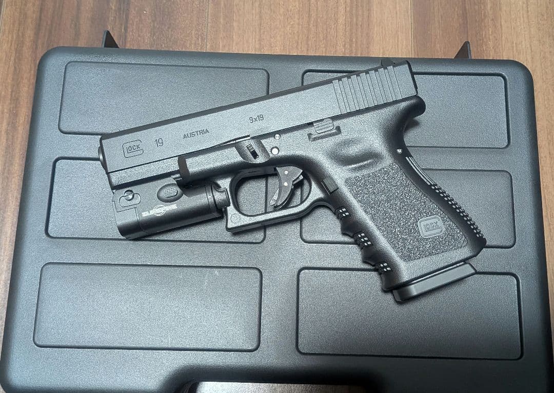 東京マルイ ガスハンドガン グロック19 Gen3 XC1レプリカとケースセット