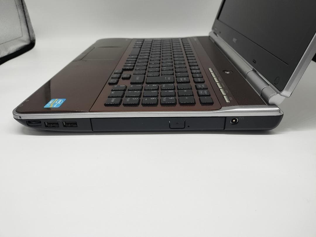 NEC】爆速Corei7/新品SSD256GB 15.6ノートパソコン C13