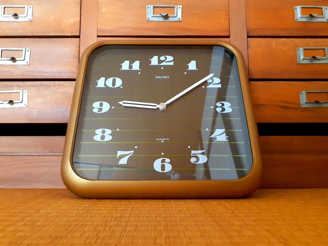 70's　SEIKO　掛け時計　ミッドセンチュリー　ビンテージ　レトロ　ブラウン