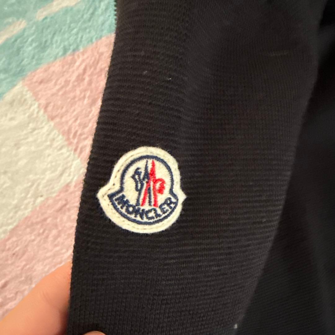 MONCLERジップアップカーディガン