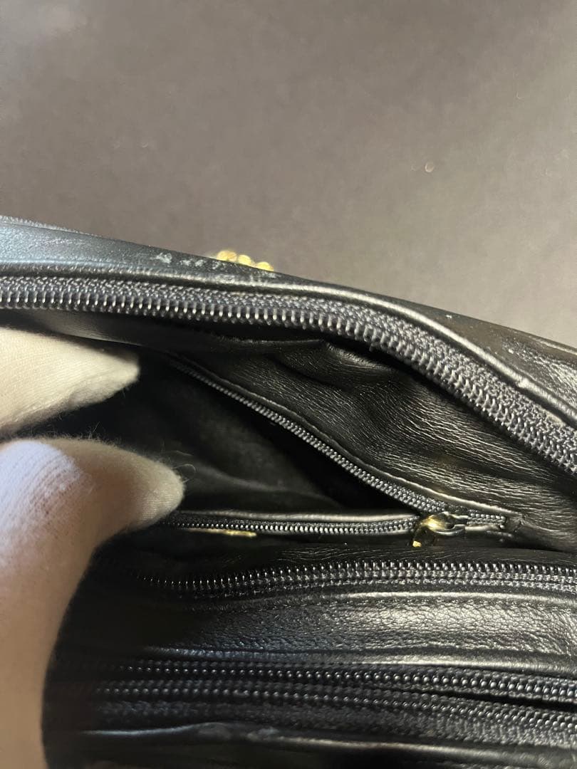 ももこちゃん　シャネル ラムスキン マトラッセ ショルダー バッグ.