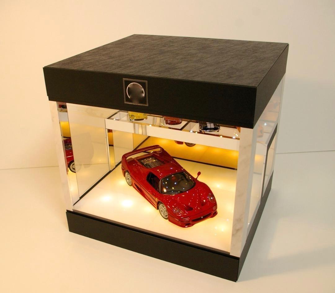 一球オーダー品・雛壇2層式・ディスプレーBOX・スタイリッシュジオラマ