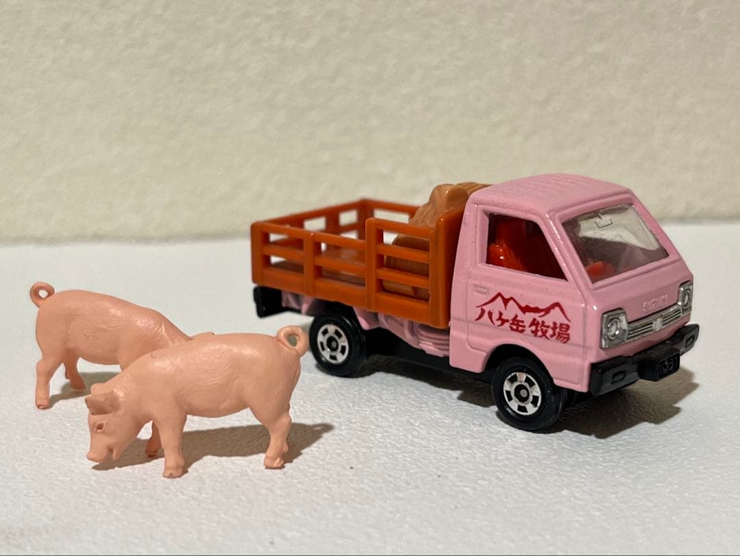 トミカ 日本製 黒箱 39 スズキ キャリイ 家畜運搬車 スーパーギフト