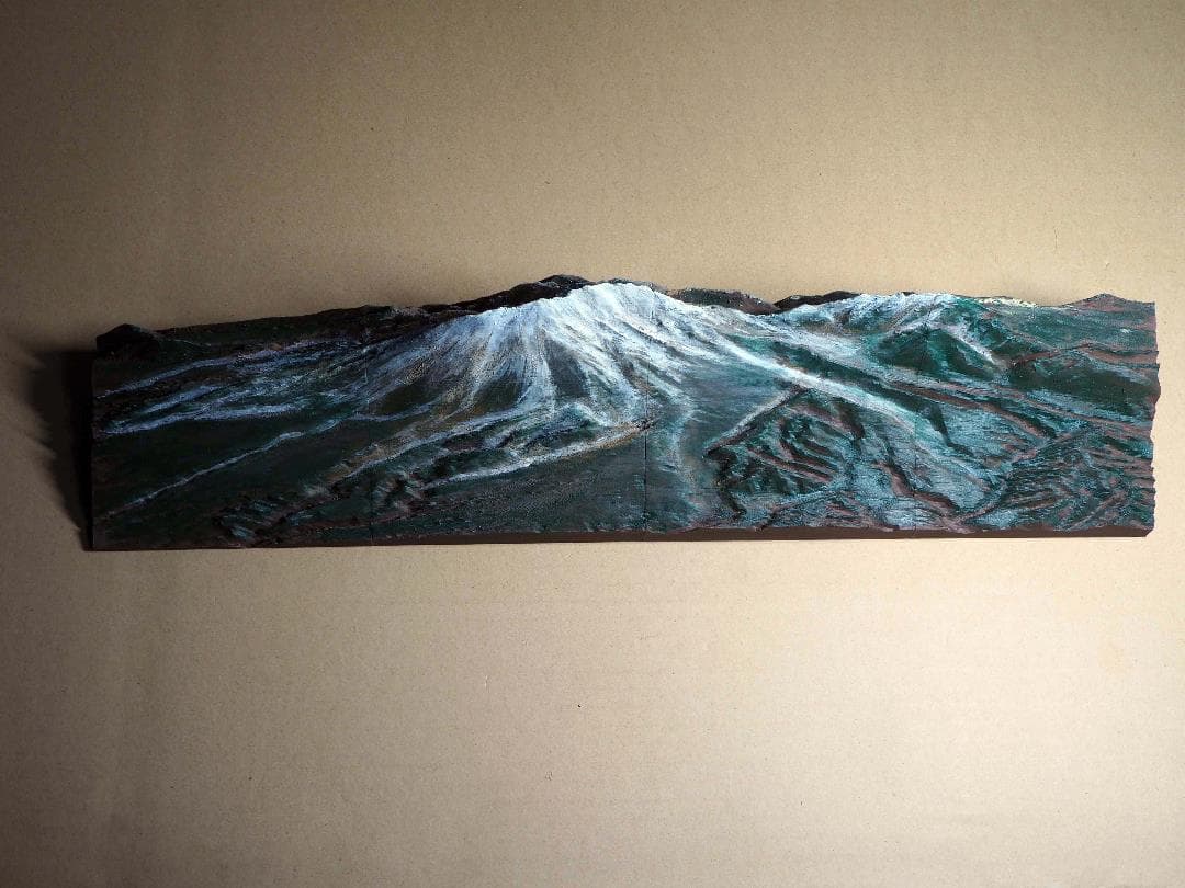 鉄道ジオラマ背景用山岳模型　　伯備線　伯耆大山　鉄道レイアウトの背景に最適