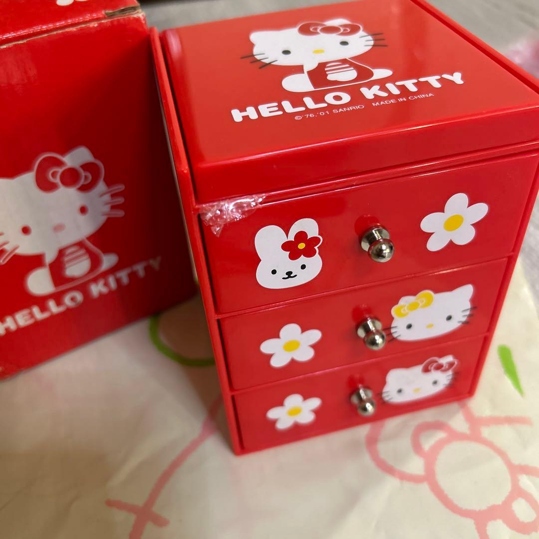 キティ　ミニドレッサー　サンリオ ハローキティ ミニドレッサー キティたちとおしゃれが楽しめる