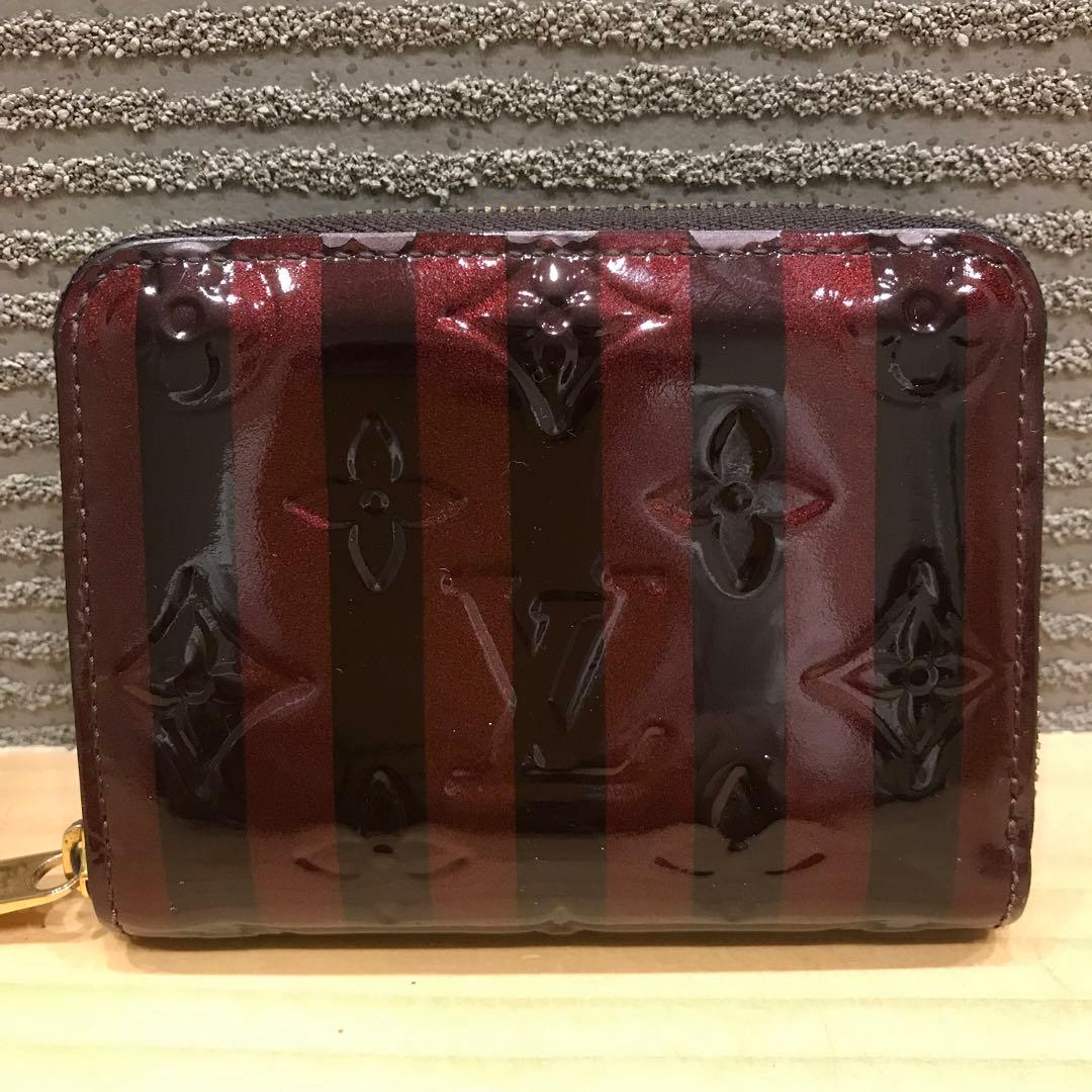 LOUIS VUITTON ヴェルニ ジッピー・パース ケース