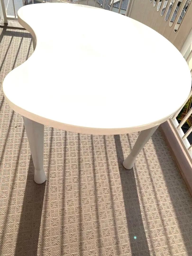 パレット型 ホワイトダイニングテーブル 広々 インテリア 真っ白