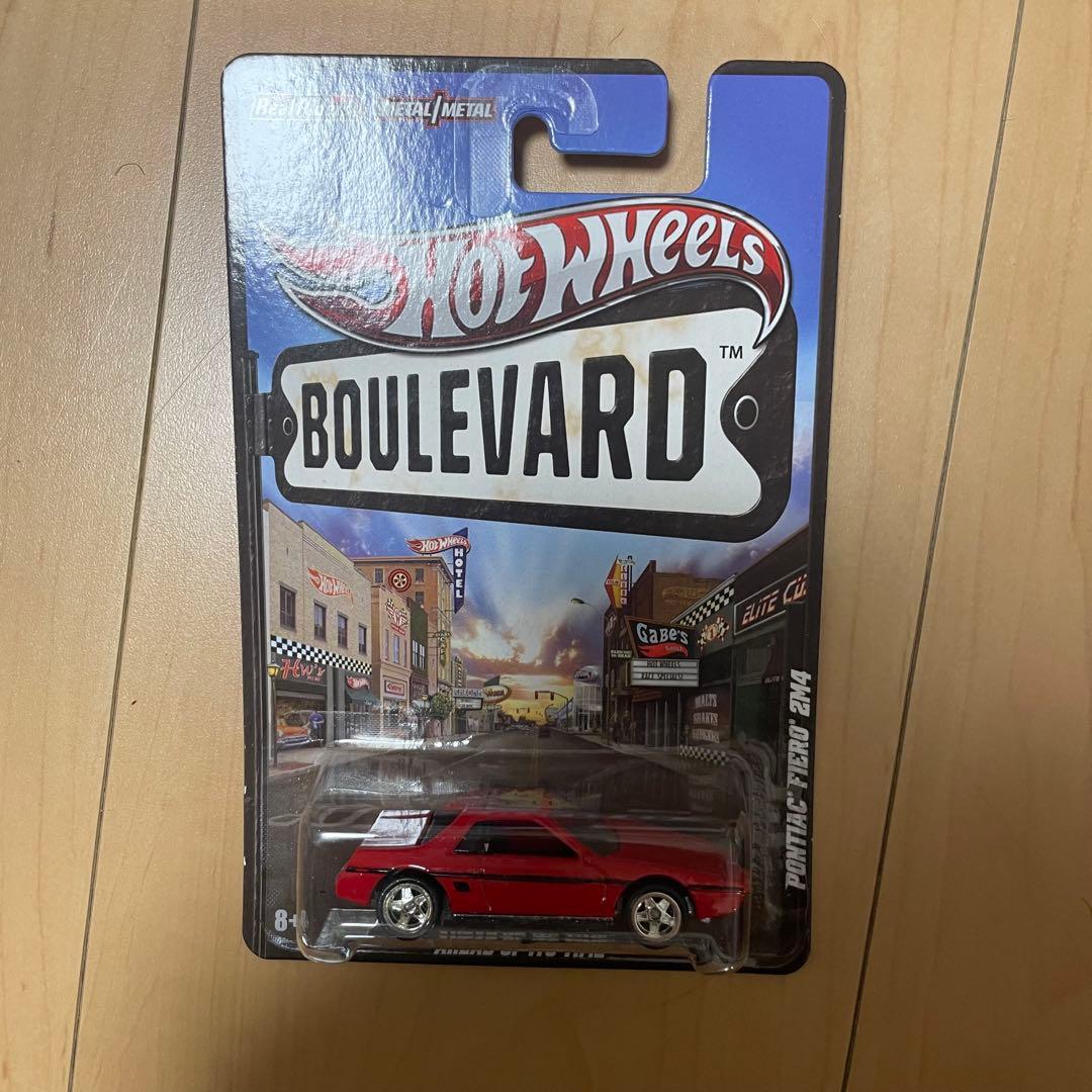 ホットウィール ポンティアック フィエロ ブールバード 未開封 希少