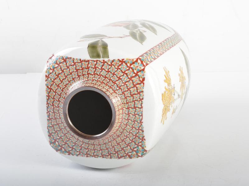 九谷焼 山田義明作 色絵 花図 花瓶 共箱 G R4611C