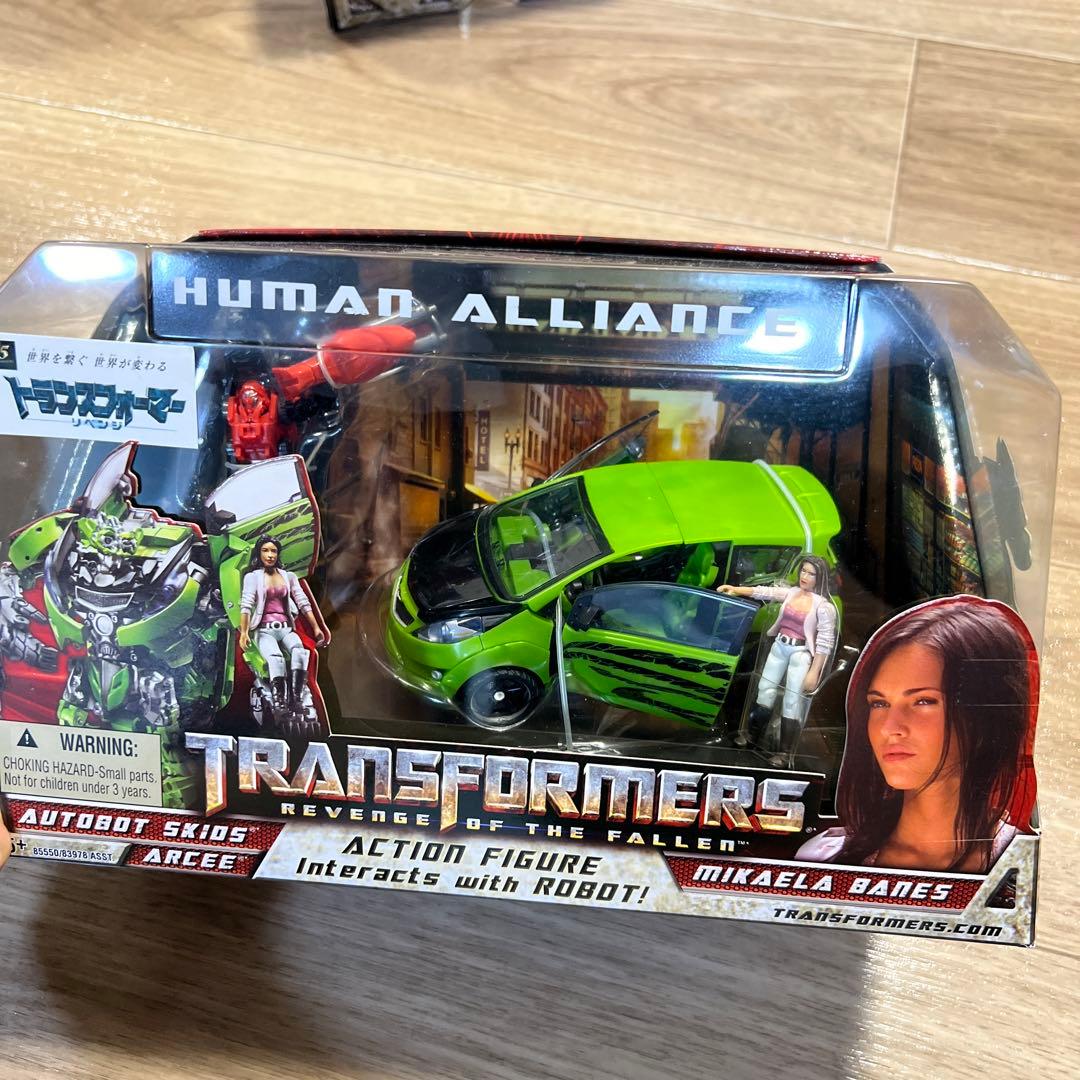 RA-25 スキッズ＆ミカエラ・ベインズ 「トランスフォーマー リベンジ」