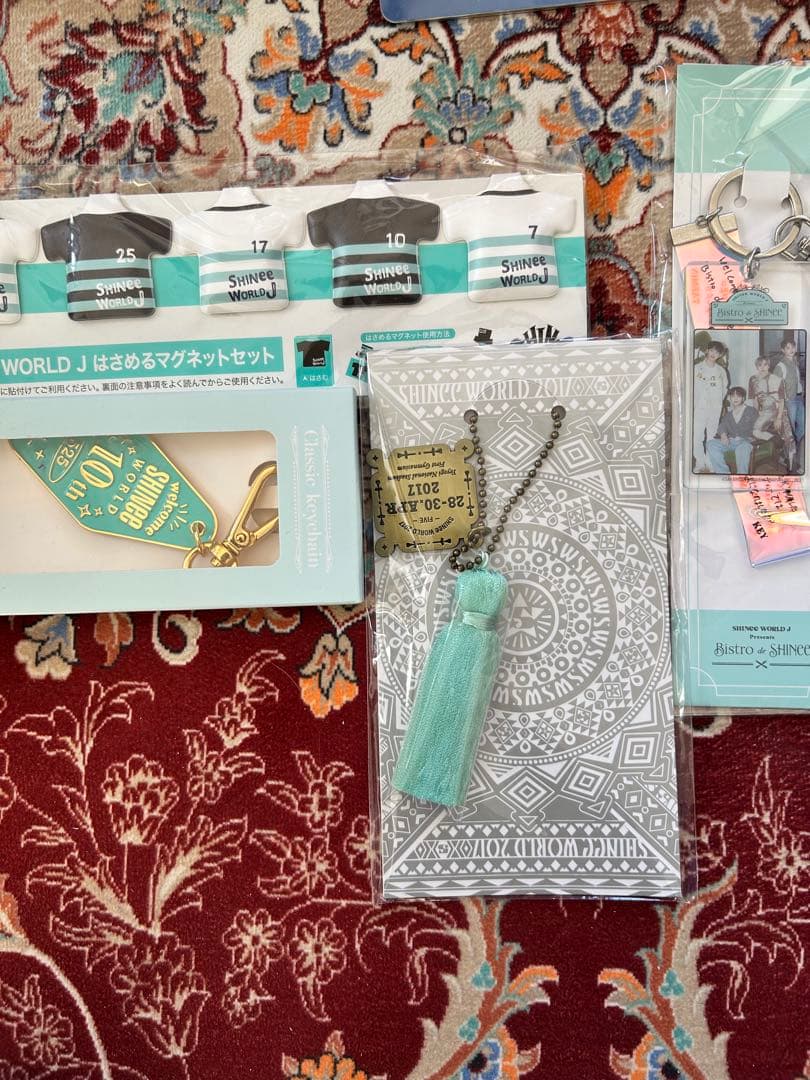 shinee グッズ　まとめ売り