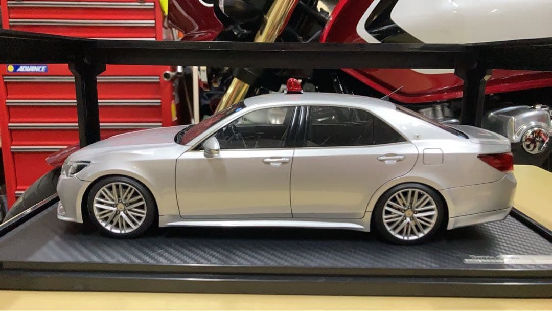 覆面パトカー　人形セット1/18 12/10締