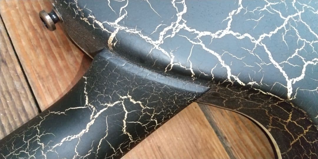 AXL GUITARS（アクセルギターズ