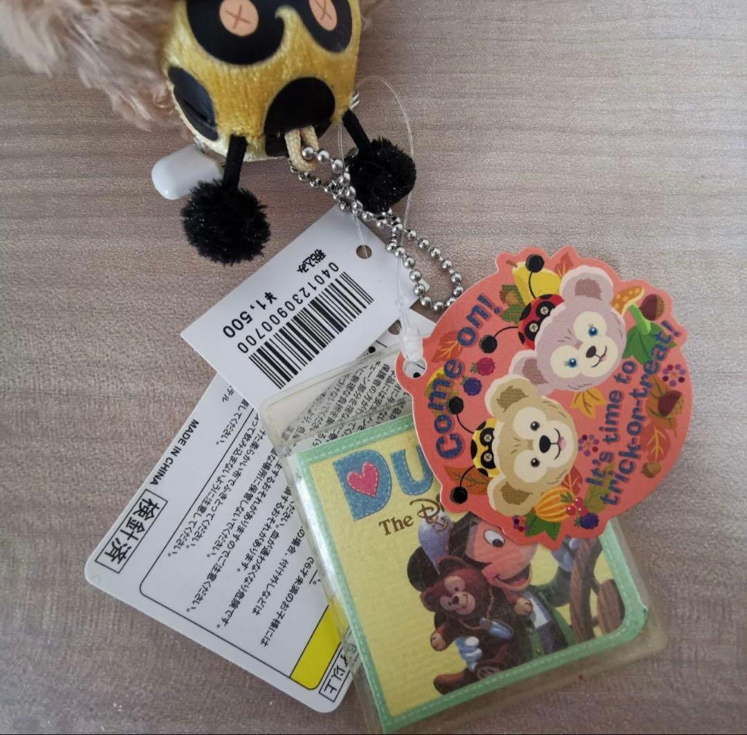 ハロウィン限定ダッフィーシェリーメイぬいぐるみバッジ - メルカリ