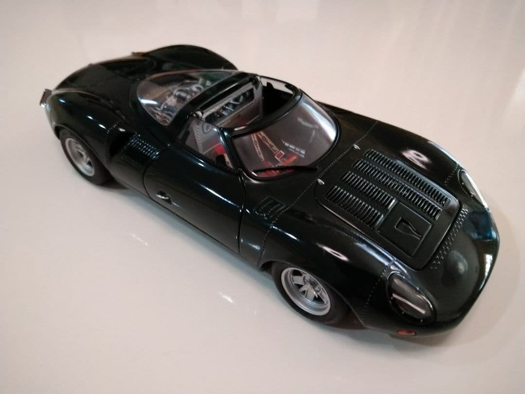 車　ＡＵＴＯ・ＡＲＴ　1/18　ＪＡＧＡＵＡＲ　ＸＪ１３　ダイキャストミニカー
