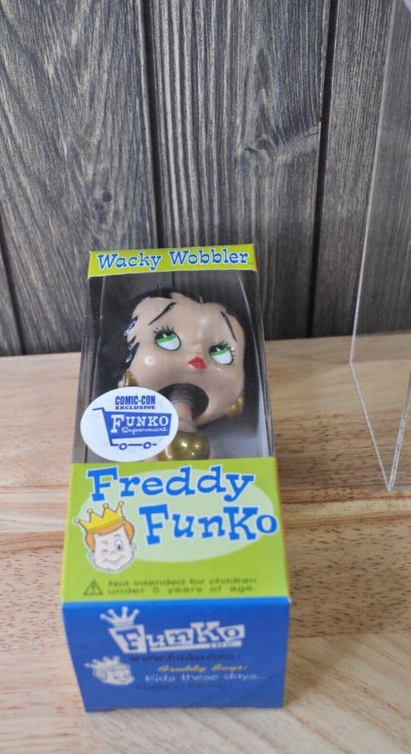 ☆値下NG☆超激レアコミコン限定ベティ·ブープゴールドドレス