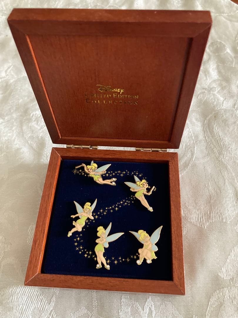 ディズニー ティンカーベル ピン 5個セット箱入り - メルカリ