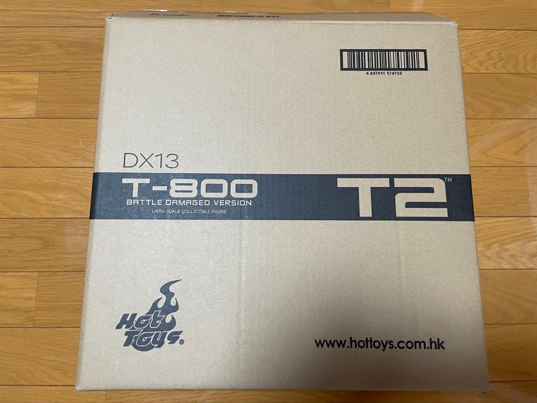 ホットトイズ DX13 ターミネーター2 T-800 バトルダメージ版