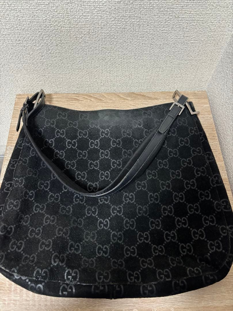 GUCCIグッチ★スエードGG柄黒ショルダーバッグ