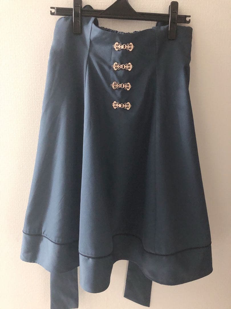 Amavel アンティークバックルホルターリボンジャンパースカート　ブルー