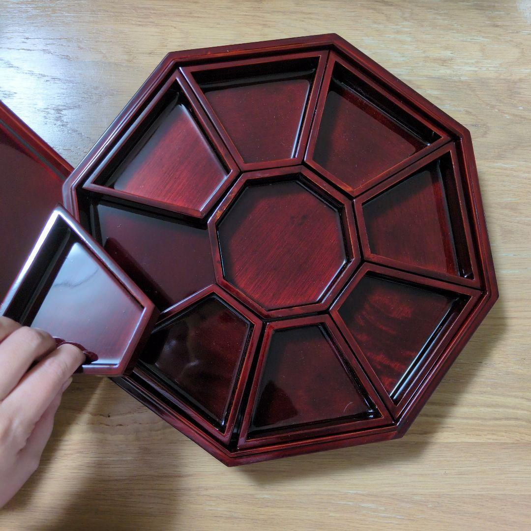 漆器 八角形皿 孔雀と花のデザイン（韓国の食器クジョルパン）