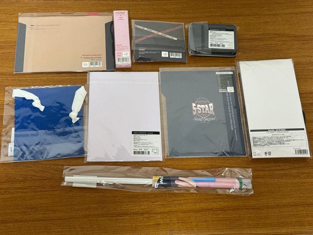 日祝発送 straykids スキズ リノ Leebit グッズ まとめ売り