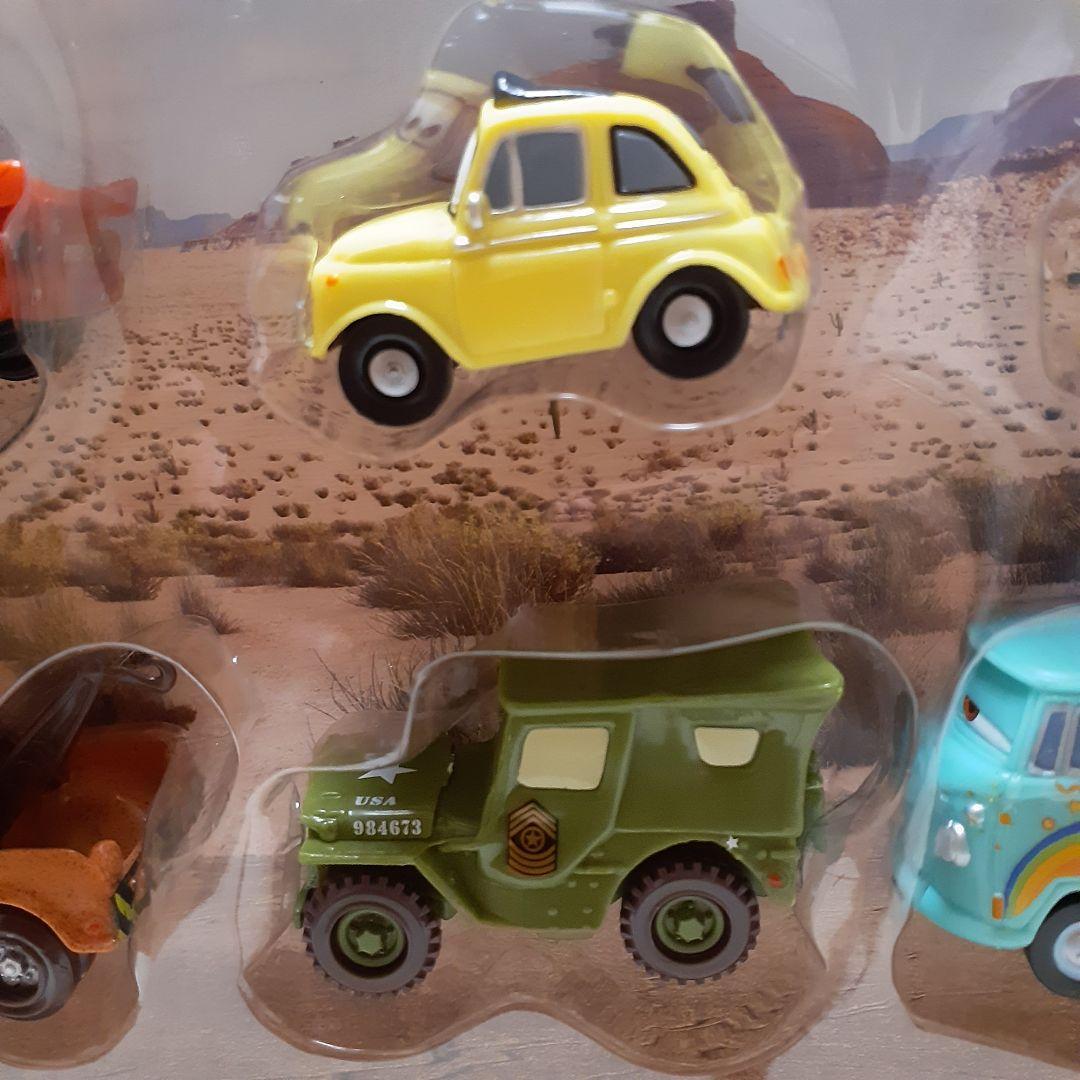 カリフォルニアディズニー限定　カーズ　ミニカー　フィギュア　6台セット