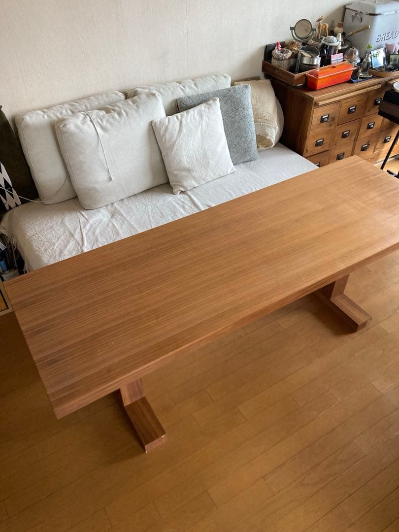 ACTUS ダイニングテーブル