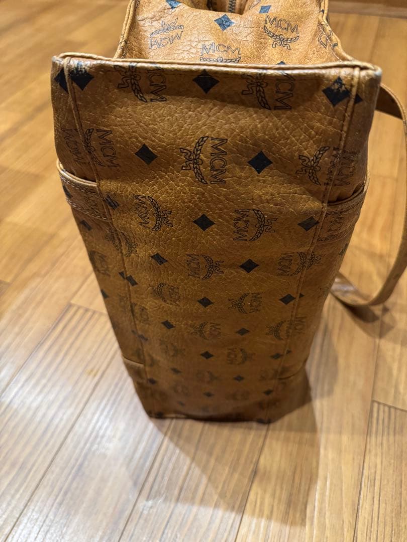 MCM ブラウン ショルダーバッグ K7829