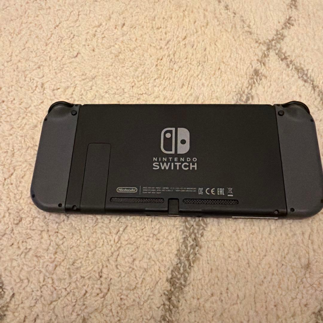 Nintendo Switch 本体　ブラック　グレー　コントローラーおまけ付き
