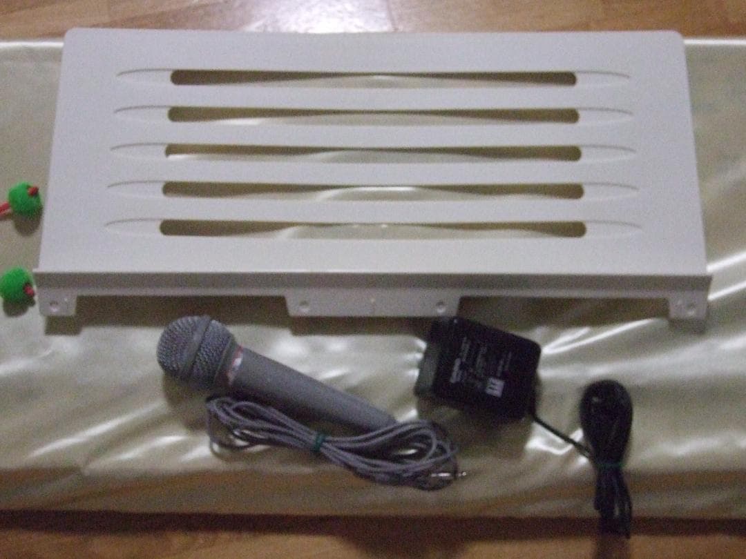 CASIO LK-222 電子ピアノ・キーボード ルーチェ 光ナビ 袋付き