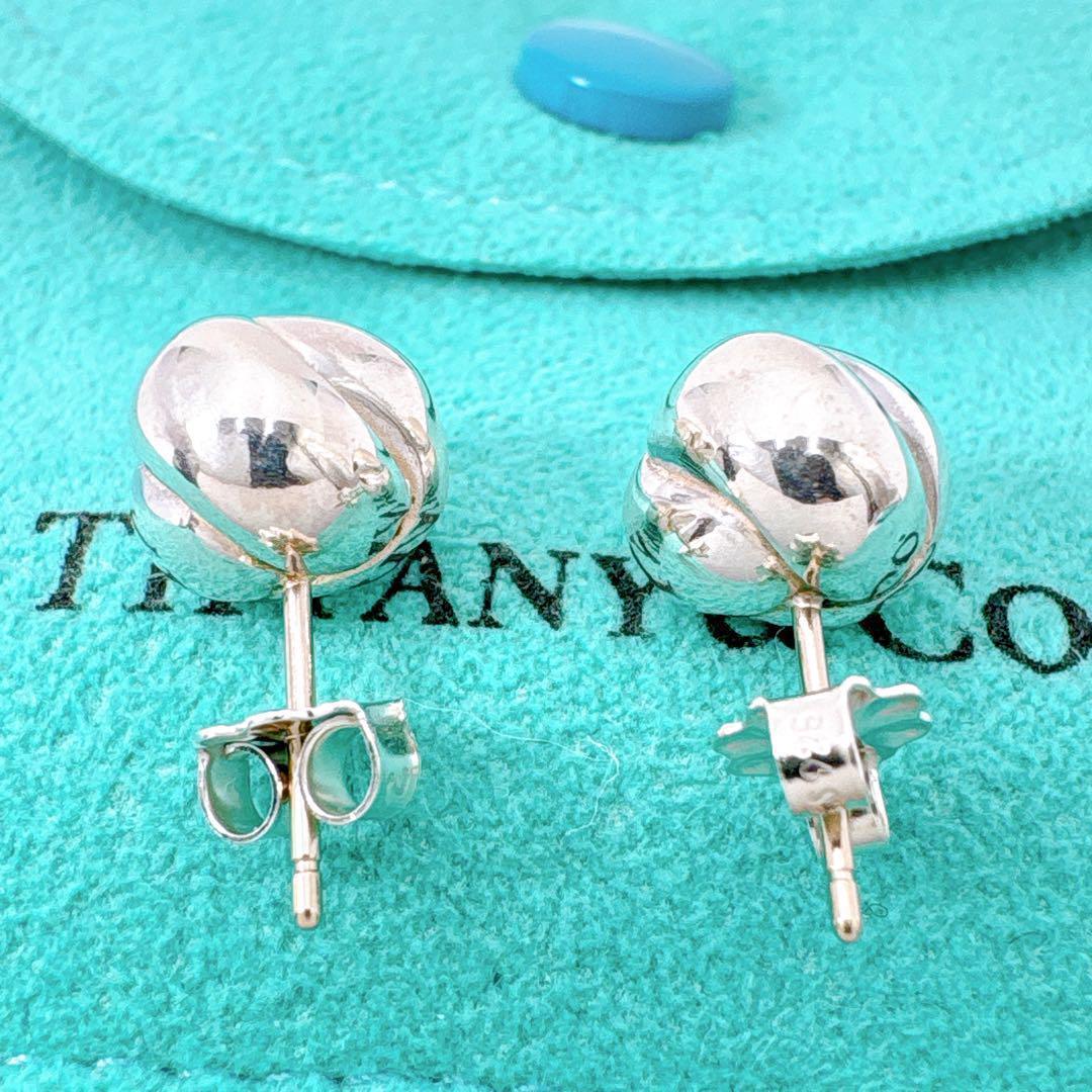 K18YG ピアス コイン エリザベス女王 中古品 - メルカリ K18 YG