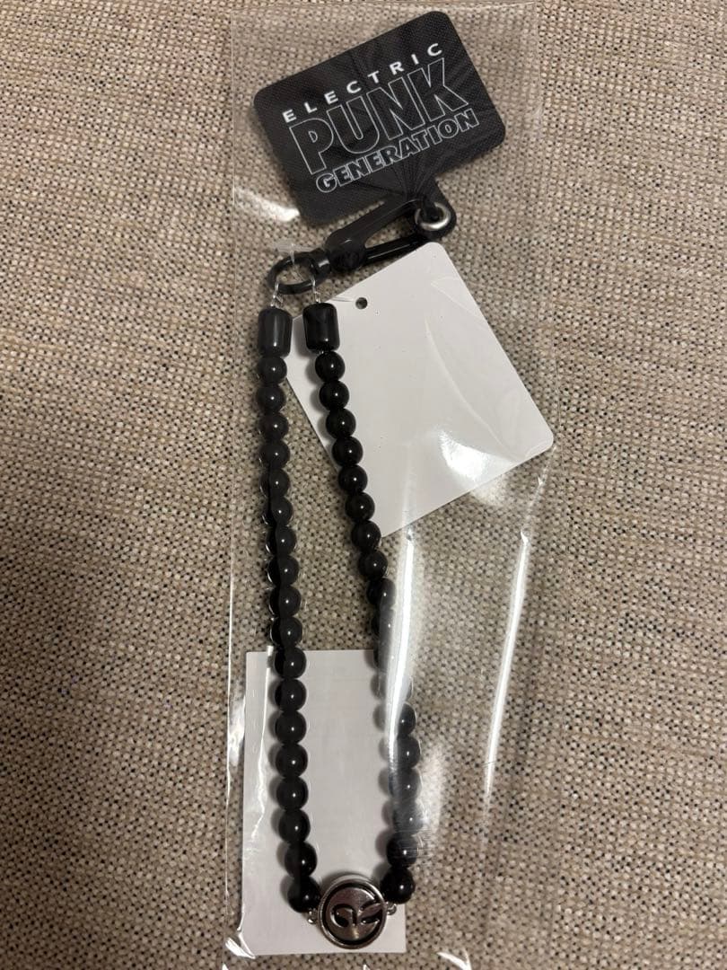 ALAN SHIRAHAMA Circle Logo Phone Strap