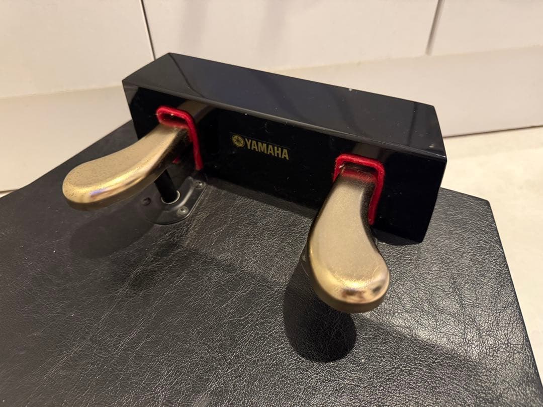 Yamaha ダブルペダル 黒 HP-705の足台・補助ペダル