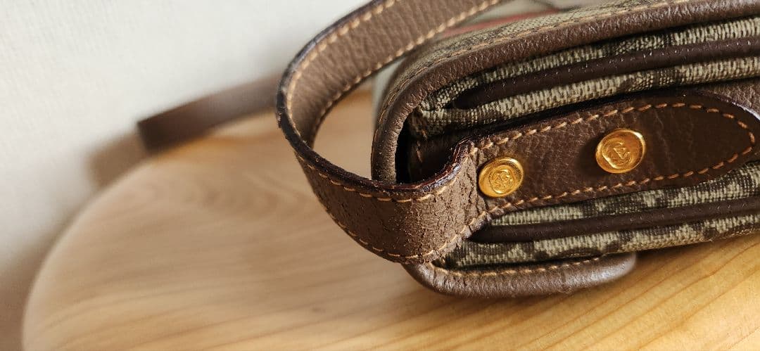 オールドグッチ　ショルダーバッグ
