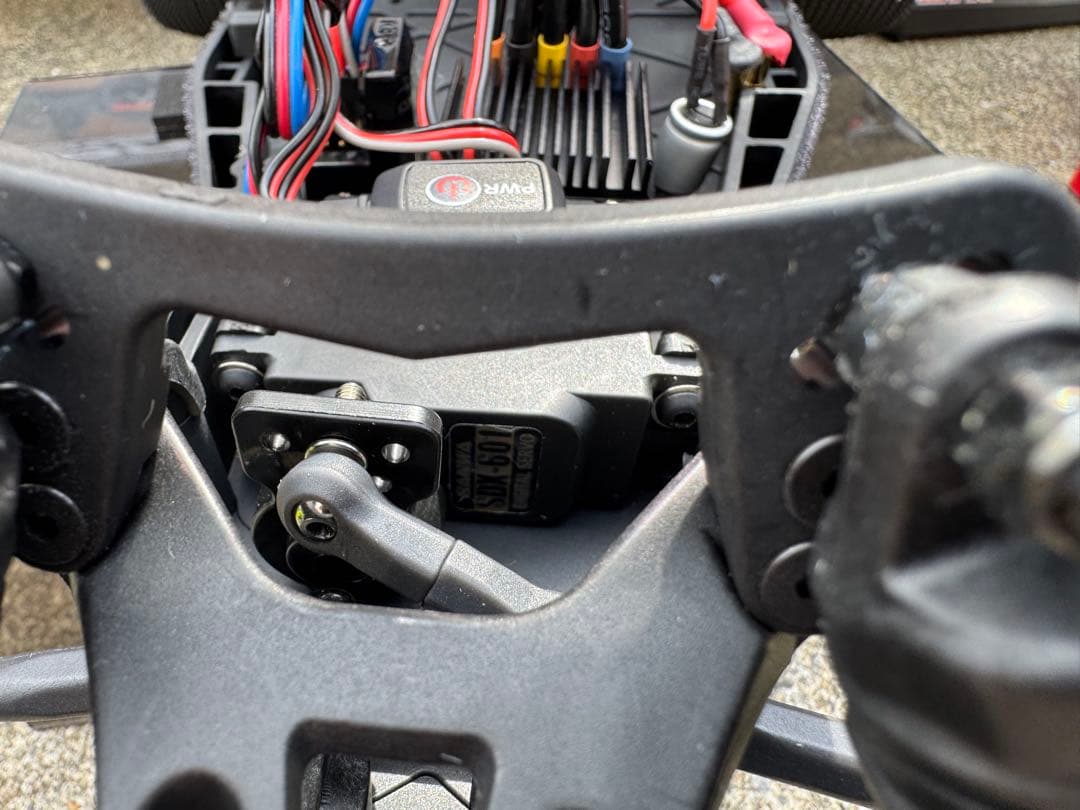 ヨコモRO2.0 サンワプロポ ブラシレス仕様 プロポケース無し付属しま